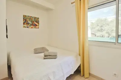 Un ou plusieurs lits dans un hébergement de l'établissement Résidence Maison Avec, Piscine & Vue Mer - Antibes - Maison avec, piscine & vue mer - Antibes MAE-2393