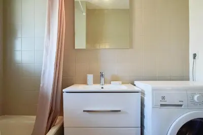 Salle de bains dans l'établissement Résidence Palm Beach Studio Avec Terrasse A 150m Des Plages - Palm Beach studio avec terrasse a 150m des plages MAE-2773