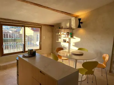 Cuisine ou kitchenette dans l'établissement Exceptional duplex for 5 or 6 guests with sea and market views
