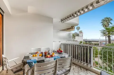 Balcon ou terrasse dans l'établissement Cannes Sea View - Port du Moure Rouge - Happy Rentals