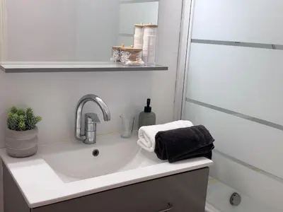 Plan de l'établissement Cozy and quiet studio 10 min from Cannes train station