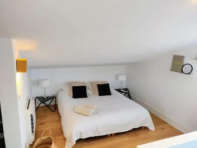 Un ou plusieurs lits dans un hébergement de l'établissement Waterfront Villa in Cap d Antibes