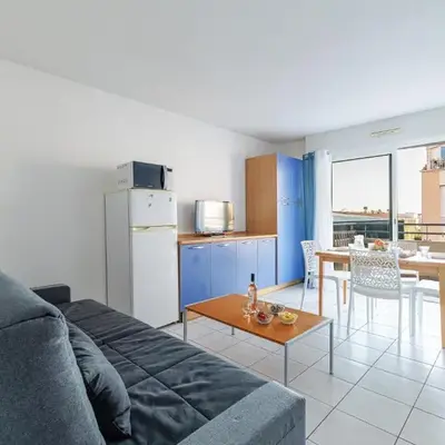 Royal Park - Happy Rentals