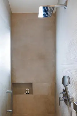 Salle de bains dans l'établissement Suite Cigale Terracotta avec sauna à Antibes