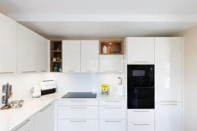 Cuisine ou kitchenette dans l'établissement Villa Azur Riviera Lounge, 10 people - comfort