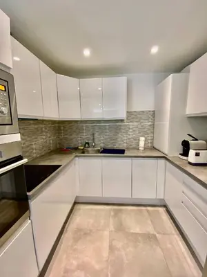 Cuisine ou kitchenette dans l'établissement Cannes one bedroom apartment - 8D1