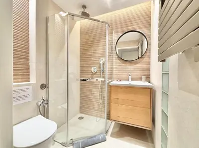 Salle de bains dans l'établissement Cannes 2x2 bedrooms apartment - 24P3