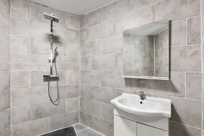 Salle de bains dans l'établissement Villa Eden roc