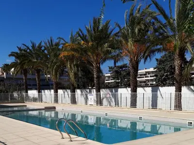 Piscine de l'établissement Apartment Die Gärten von Antibes by Interhome ou située à proximité