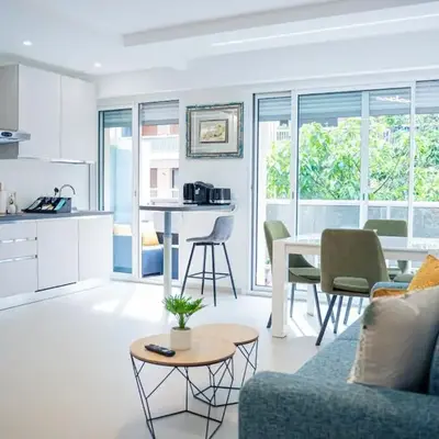 Prestigious 2p - 10 min near beaches - Air conditioning - Garage