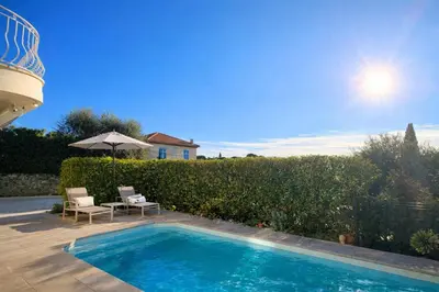Piscine de l'établissement Private Pool House , 10min Cannes ou située à proximité