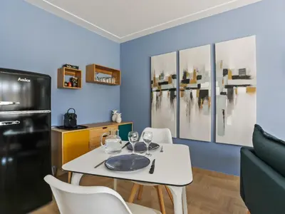 Cuisine ou kitchenette dans l'établissement Superbe appartement avec terrasse et parking Antibes