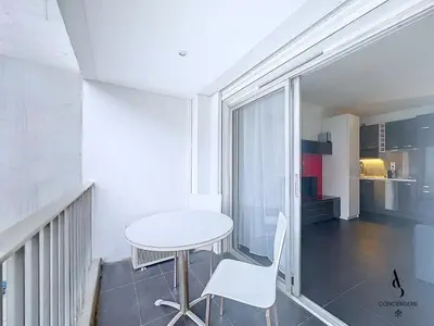 Cuisine ou kitchenette dans l'établissement Le Narval - Studio - Croisette - Proche Palais