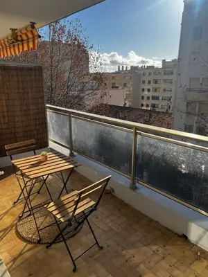 Balcon ou terrasse dans l'établissement Le Rayon d'Antibes - Bright studio with terrace