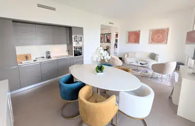 Cuisine ou kitchenette dans l'établissement Ref DUNES3 by Palmes d Or Properties