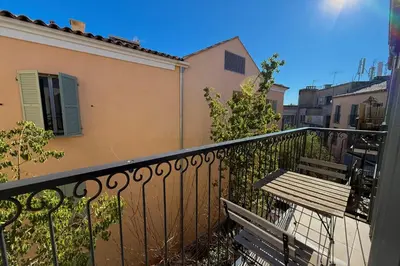 Plan de l'établissement VIEIL ANTIBES - 4 couchages - Parking privé