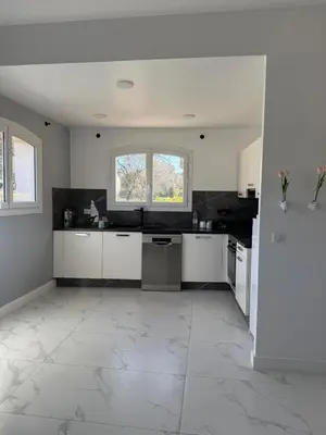 Cuisine ou kitchenette dans l'établissement CDC stables antibes