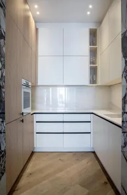 Cuisine ou kitchenette dans l'établissement 106 ANTIBES - Luxurious 4-bedroom apartment Rue d'Antibes