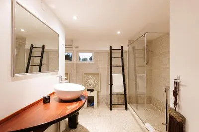 Salle de bains dans l'établissement Loft Gallia YourHostHelper