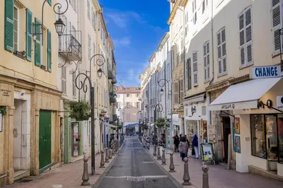 Quartier de l'appartement ou autre quartier proche