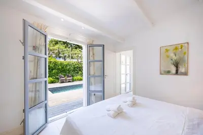 Un ou plusieurs lits dans un hébergement de l'établissement Villa Salt & Sun