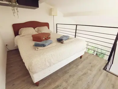 Un ou plusieurs lits dans un hébergement de l'établissement Family home in Antibes 4 bedrooms