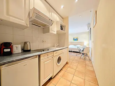 Cuisine ou kitchenette dans l'établissement Viva Riviera Residence Commandant André