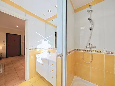 Salle de bains dans l'établissement Viva Riviera Residence Commandant André