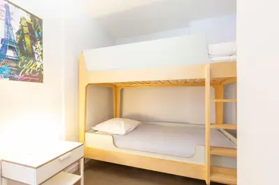 Un ou plusieurs lits dans un hébergement de l'établissement Moderne appartement 2 chambres1 salle de bain terrasse calmeaperçu mer