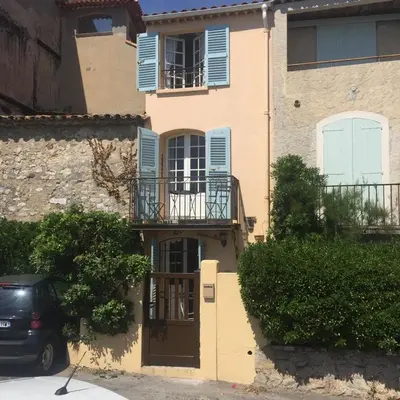 Bâtiment de la maison d'hôtes
