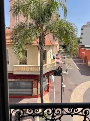 Quartier de l'hôtel ou autre quartier proche