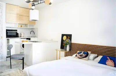 Cuisine ou kitchenette dans l'établissement Majestic Apartment