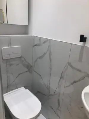 Salle de bains dans l'établissement Majestic Apartment