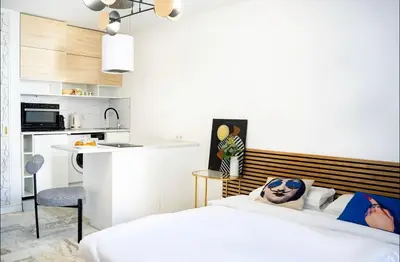 Cuisine ou kitchenette dans l'établissement Majestic Apartment