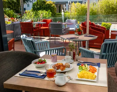 Nourriture dans l'hôtel ou à proximité