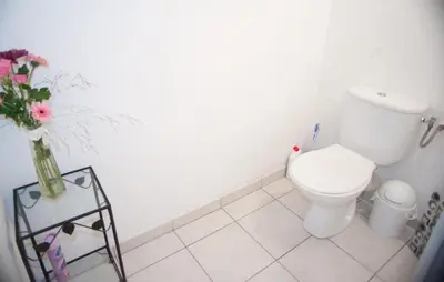 Salle de bains dans l'établissement Palais Alexandra