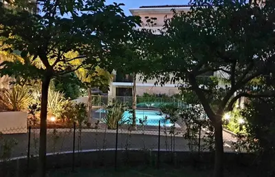Piscine de l'établissement Secret Garden ou située à proximité