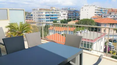 Balcon ou terrasse dans l'établissement La Pinede