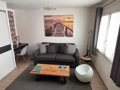 Coin salon dans l'établissement Lovely Studio Cannes