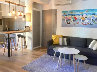 Cuisine ou kitchenette dans l'établissement Appart' Vieil Antibes