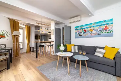 Cuisine ou kitchenette dans l'établissement Appart' Vieil Antibes