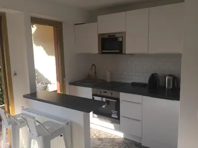 Cuisine ou kitchenette dans l'établissement Amazing Studio Cannes Center - Terrassse - 5 min Croisette