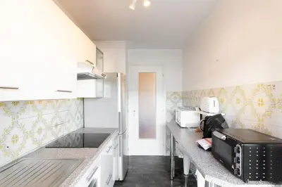 Cuisine ou kitchenette dans l'établissement Palais Royal YourHostHelper