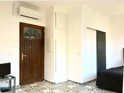 Télévision ou salle de divertissement dans l'établissement #StudioCosy @ Center Cannes