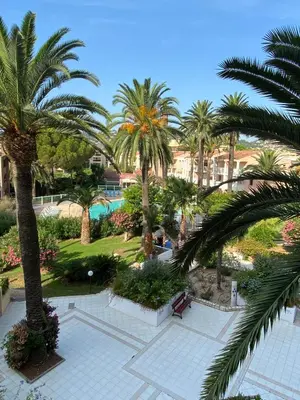 Jardin de l'établissement App T2 cozy Proche de la Mer