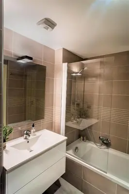 Salle de bains dans l'établissement Modern 1-Bed Apt near Croisette Palais - 1903