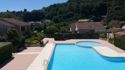 Piscine de l'établissement Résidence Cap Azur Maison N° 56 ou située à proximité
