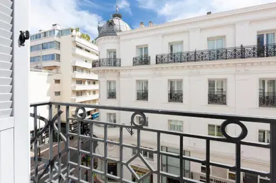 Balcon ou terrasse dans l'établissement Cosy apartment 27 m2 in rue d'Antibes and Croisette