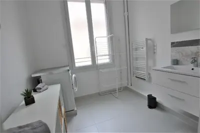 Salle de bains dans l'établissement RUE D'ANTIBES CENTER