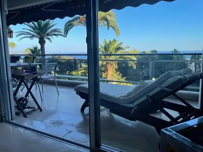 Balcon ou terrasse dans l'établissement La Mirandole 3 pièces vue mer